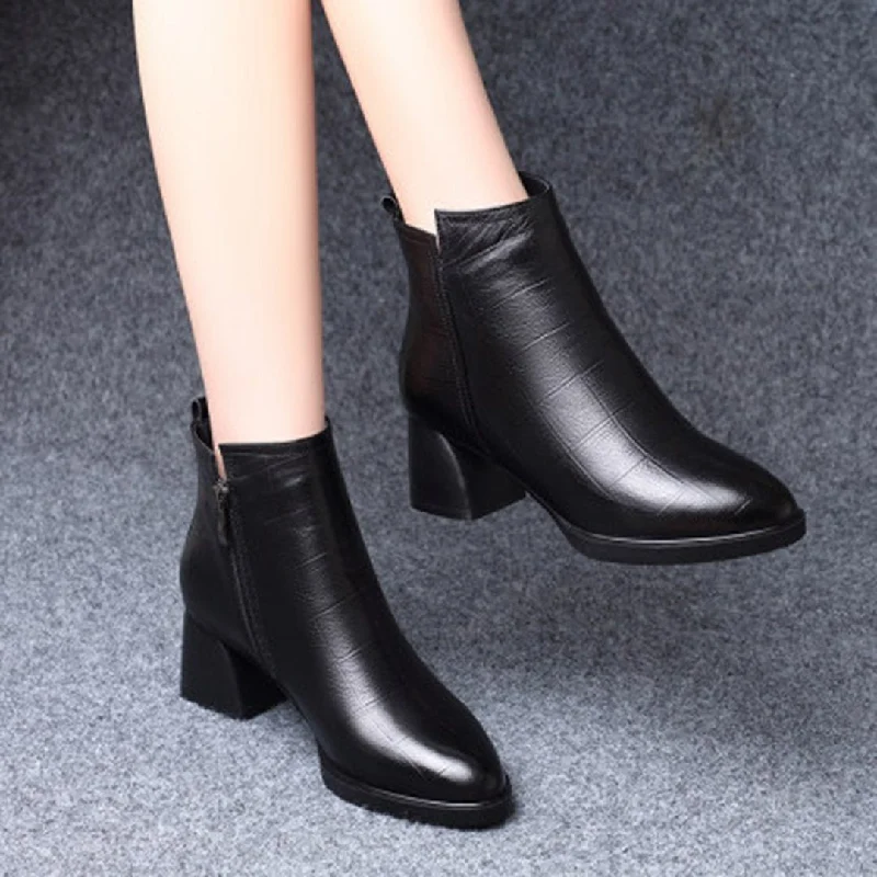 Leather Grid Chunky Heel Boots With Side Zippers